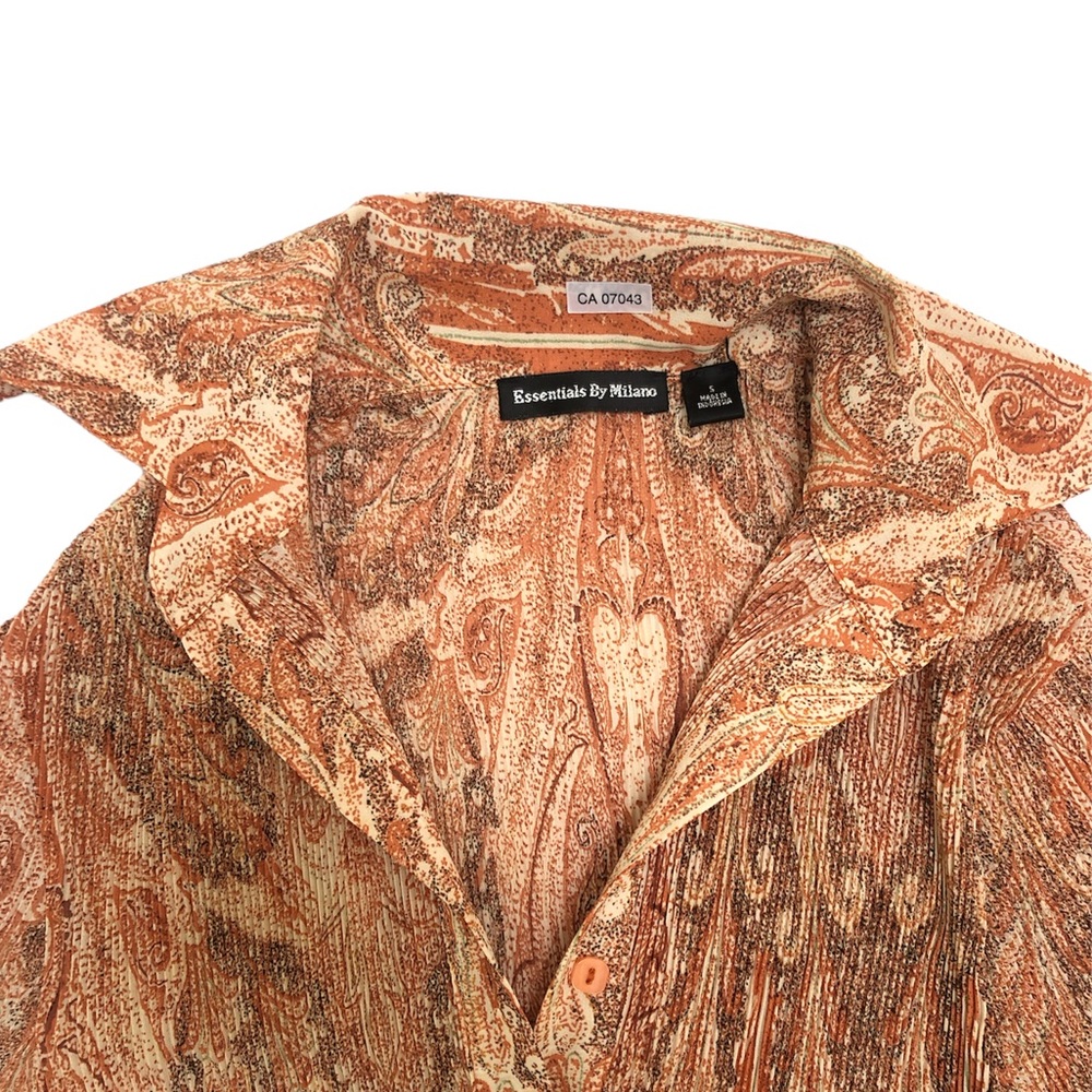 Pleated 70’s style ruffle blouse
